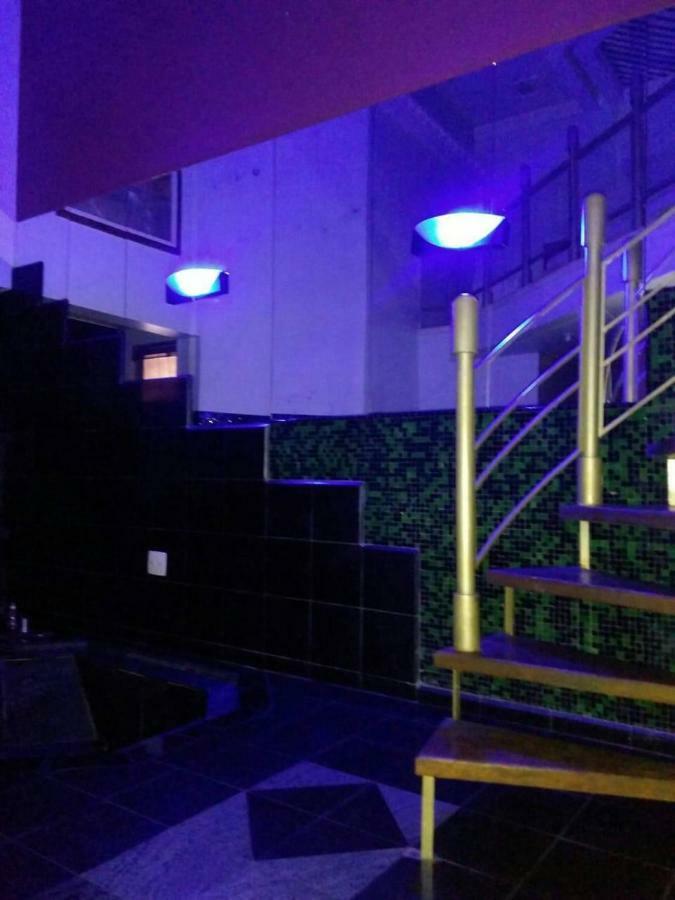 Movie Inn Motel E Hospedagem (Adults Only) 里贝朗普雷托 外观 照片